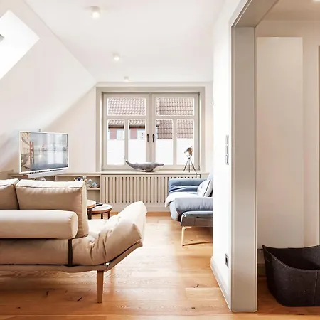 6 Apartment *